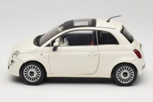 Fiat 500 Valkoinen Mondo Motors 1:18 500291 Metalli — kuva 4 / 8