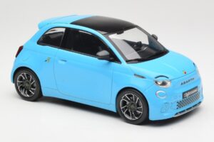 Abarth 500e Sininen IXO 1:18 MCG18499 Metalli — kuva 4 / 6