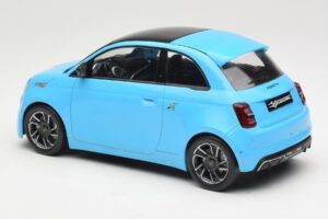 Abarth 500e Sininen IXO 1:18 MCG18499 Metalli — kuva 5 / 6