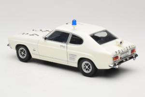Ford Capri Autobahnpolizei Dusseldorf Minichamps 1:18 150089090 Metalli — kuva 7 / 8