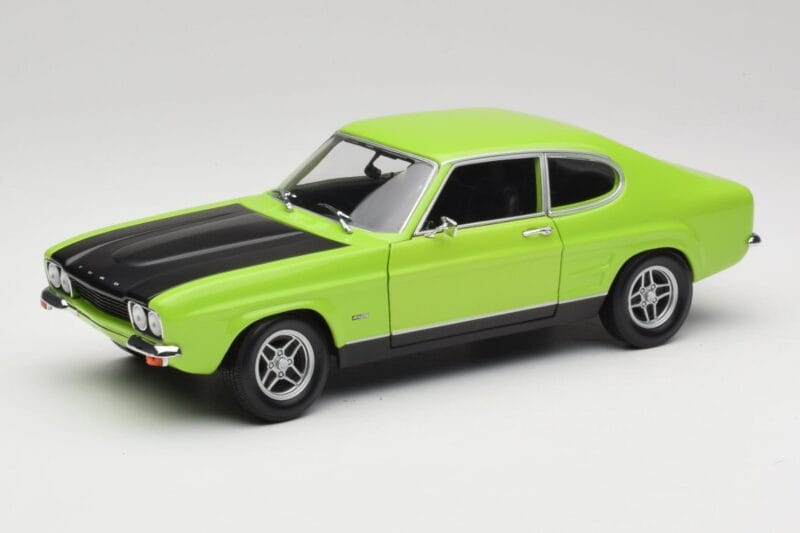 Ford Capri Mk1 RS 2600 Vihreä & Musta Minichamps 1:18 150089075 Metalli
