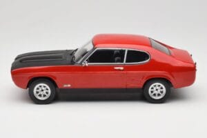 Ford Capri Mk1 RS 2600 Punainen Mustalla Konepellillä MCG 1:18 MCG18538 Metalli — kuva 3 / 6