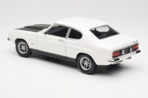 Ford Capri Mk1 RS 2600 Valkoinen Musta Minichamps 1:18 150089078 Metalli — kuva 7 / 8