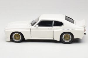 Ford Capri Mk1 RS 3100 Valkoinen Minichamps 1:18 183748003-R1 Metalli — kuva 4 / 8