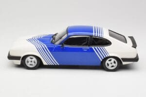 Ford Capri Mk2 3.0 Valkoinen Sinisillä Raidoilla Minichamps 1:18 155788600 Metalli — kuva 3 / 6