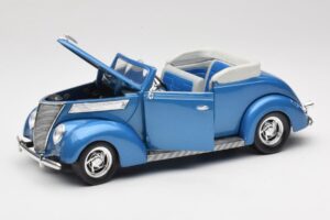 Ford Avoauto Sininen Road Signature 1:18 92238 Metalli — kuva 2 / 8
