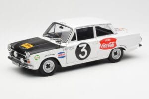 Ford Cortina Mk1 #3 P. Hughes / B. Young African Safari Rally 1964 AUTOart 1:18 86428 Metalli