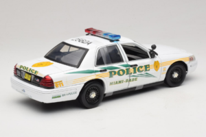 Ford Crown Victoria Police Interceptor CSI Miami GreenLight 1:18 13514 Metalli — kuva 2 / 6