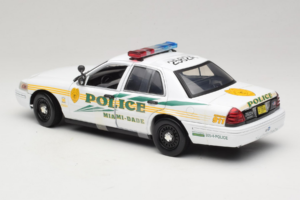 Ford Crown Victoria Police Interceptor CSI Miami GreenLight 1:18 13514 Metalli — kuva 5 / 6