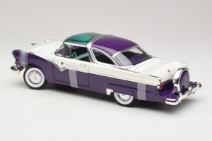Ford Crown Victoria Valkoinen Violetti Road Signature 1:18 92138-P1 Metalli — kuva 5 / 6