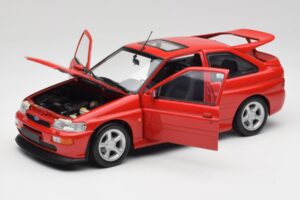 Ford Escort RS Cosworth Radiant Punainen Minichamps 1:18 150089021 Metalli — kuva 2 / 8