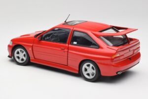 Ford Escort RS Cosworth Radiant Punainen Minichamps 1:18 150089021 Metalli — kuva 7 / 8