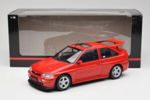 Ford Escort RS Cosworth Radiant Punainen Minichamps 1:18 150089021 Metalli — kuva 8 / 8