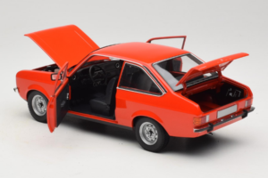 Ford Escort Mk2 Oranssi Minichamps 1:18 150085100 Metalli — kuva 5 / 8