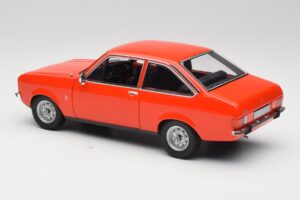 Ford Escort Mk2 Signal Orange Minichamps 1:18 150084100 Metalli — kuva 7 / 8