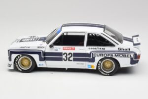 Ford Escort II RS1800 #32 K. Ludwig Nürburgring Winner 1976 Minichamps 1:18 100768432 Metalli — kuva 4 / 8