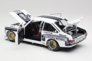 Ford Escort II RS1800 #32 K. Ludwig Nürburgring Winner 1976 Minichamps 1:18 100768432 Metalli — kuva 5 / 8