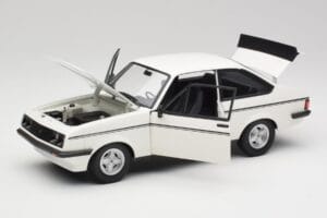 Ford Escort Mk2 RS 2000 LHD Valkoinen Minichamps 1:18 150084300 Metalli — kuva 2 / 8