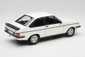 Ford Escort Mk2 RS 2000 LHD Valkoinen Minichamps 1:18 150084300 Metalli — kuva 3 / 8