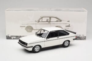 Ford Escort Mk2 RS 2000 LHD Valkoinen Minichamps 1:18 150084300 Metalli — kuva 8 / 8