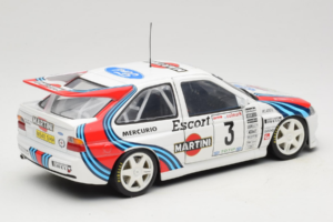 Ford Escort RS Cosworth Martini #3 1000 Miglia 1995 UT Models 1:18 39550 Metalli — kuva 3 / 8