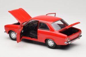 Ford Escort Mk1 Street Punainen Minichamps 1:18 100081001 Metalli — kuva 5 / 8