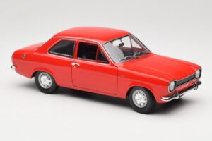Ford Escort Mk1 Street Punainen Minichamps 1:18 100081001 Metalli — kuva 6 / 8