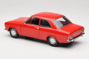Ford Escort Mk1 Street Punainen Minichamps 1:18 100081001 Metalli — kuva 7 / 8