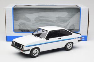 Ford Escort Mk2 RS 2000 Valkoinen MCG 1:18 MCG18439 Metalli — kuva 6 / 6