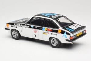 Ford Escort Mk2 RS2000 #9 R. Clark / S. Porter Tour of Britain 1976 MCG 1:18 MCG18437R Metalli — kuva 5 / 6