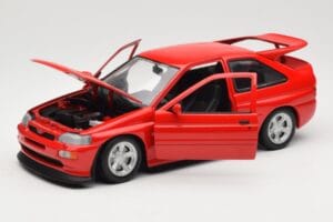 Ford Escort Mk5 RS Cosworth Punainen UT Models 1:18 180082102 Metalli — kuva 2 / 8