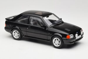 Ford Escort Mk4 RS Turbo S2 Musta MCG 1:18 MCG18546 Metalli — kuva 4 / 6