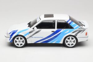 Ford Escort Mk4 RS Turbo S2 Valkoinen Koristeteippauksella MCG 1:18 MCG18547R Metalli — kuva 3 / 6