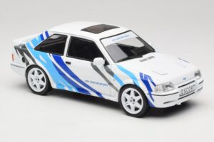 Ford Escort Mk4 RS Turbo S2 Valkoinen Koristeteippauksella MCG 1:18 MCG18547R Metalli — kuva 4 / 6