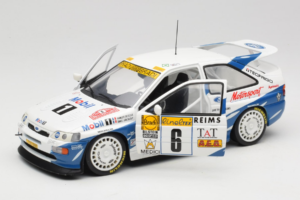 Ford Escort RS Cosworth Mobil 1 #6 F. Delecour / D. Grataloup Rally Monte Carlo Winner 1994 UT Models 1:18 180948106 Metalli — kuva 2 / 8