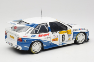 Ford Escort RS Cosworth Mobil 1 #6 F. Delecour / D. Grataloup Rally Monte Carlo Winner 1994 UT Models 1:18 180948106 Metalli — kuva 3 / 8