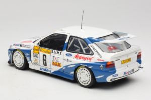 Ford Escort RS Cosworth Mobil 1 #6 F. Delecour / D. Grataloup Rally Monte Carlo Winner 1994 UT Models 1:18 180948106 Metalli — kuva 7 / 8