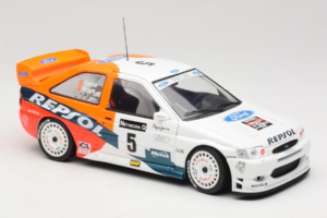 Ford Escort RS Cosworth Repsol #5 C. Sainz / L. Moya RAC Rally 1997 UT Models 1:18 39750 Metalli — kuva 6 / 8