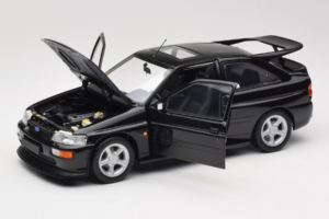 Ford Escort RS Cosworth Black Metallic Minichamps 1:18 150089020 Metalli — kuva 2 / 8