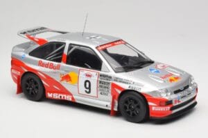 Ford Escort RS Cosworth #9 A. Vatanen Rally Acropolis 1994 IXO 1:18 18RMC108 Metalli — kuva 4 / 6