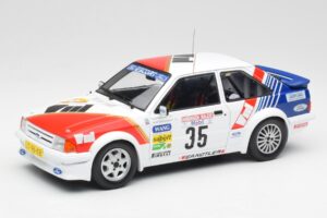 Ford Escort RS Turbo #35 AcD STH Hunsruck Rally 1985 MCG 1:18 MCG18422 Metalli