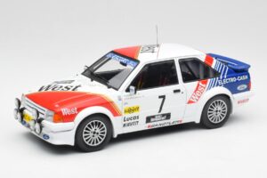 Ford Escort RS Turbo #7 Lotto Haspengouw Rally 1985 MCG 1:18 MCG18421 Metalli