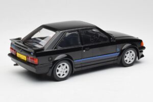 Ford Escort RS Turbo Prinsessa Dianan Yksityisauto Musta MCG 1:18 MCG18420 Metalli — kuva 2 / 6
