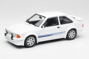 Ford Escort RS Turbo Valkoinen MCG 1:18 MCG18419 Metalli