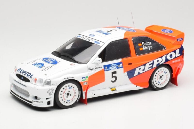Ford Escort WRC #5 C. Sainz / L. Moya Winner Acropolis Rally 1997 IXO 1:18 18RMC172A Metalli