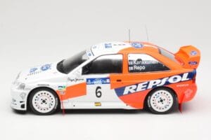 Ford Escort WRC #6 A. Schwarz / M. Giraudet Acropolis Rally 1997 IXO 1:18 18RMC172B Metalli — kuva 3 / 6