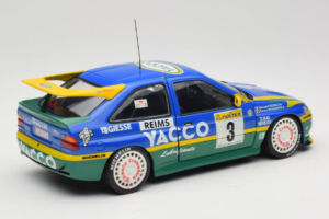 Ford Escort #3 Yacco L. Bernardini / B. Occelli Rally Monte Carlo Winners 1996 UT Models 1:18 180968203-R1 Metalli — kuva 3 / 8