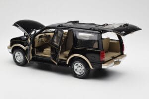 Ford Expedition Eddie Bauer Musta UT Models 1:18 22710 Metalli — kuva 4 / 7