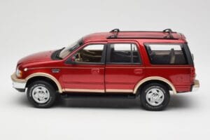 Ford Expedition Eddie Bauer Punainen Metallic UT Models 1:18 22711 Metalli — kuva 4 / 8