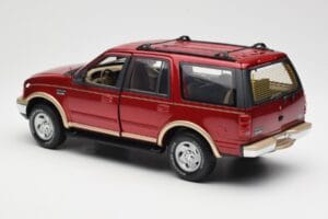 Ford Expedition Eddie Bauer Punainen Metallic UT Models 1:18 22711 Metalli — kuva 7 / 8
